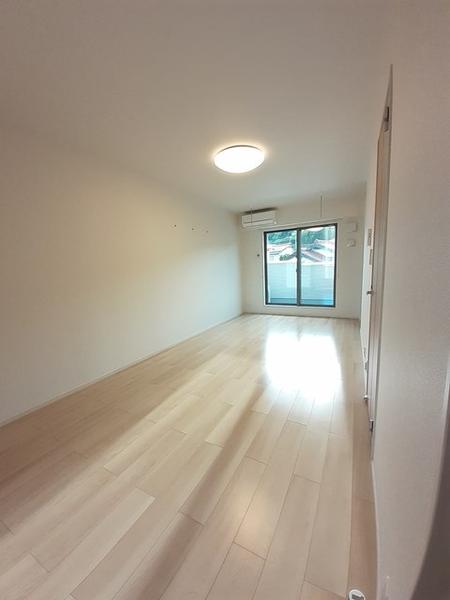 ブルジョン(その他内観)