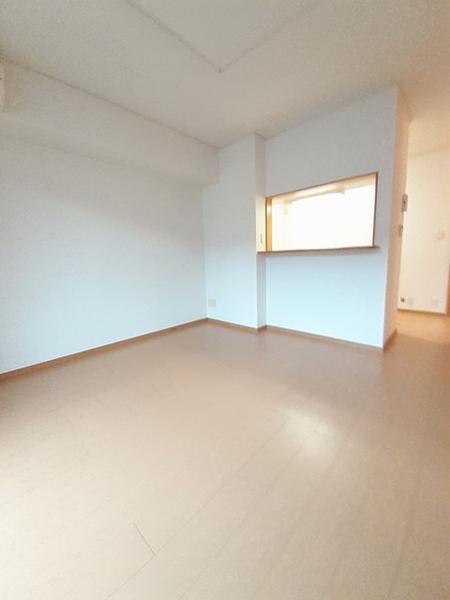 グレイス・四通ガーデンＡ