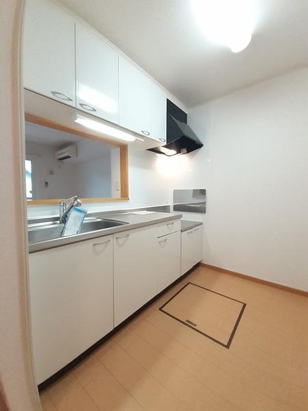 グレイス・四通ガーデンＡ