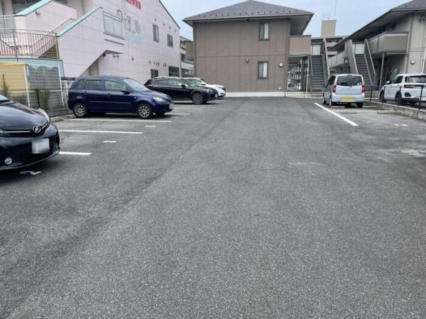 ユウタイヤン
