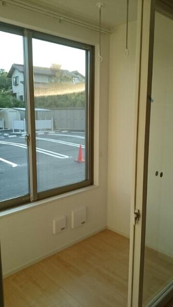 グランプラシードB(バルコニー)