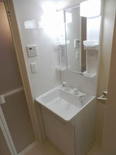 Ｅｃｒａｒｇｅ　Ａ棟