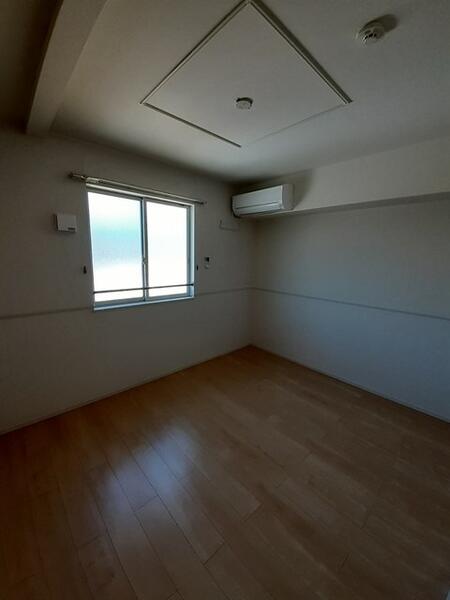 ディア　コートＢ