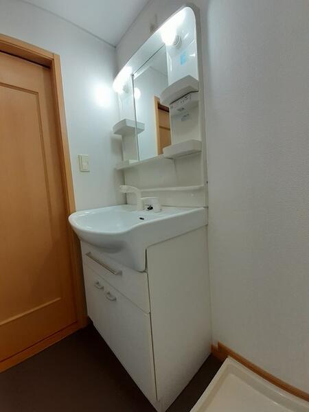 セレーノ YUMACHI(洗面台・洗面所)