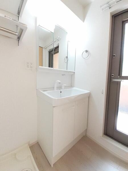 アルヴィータ2(洗面台・洗面所)