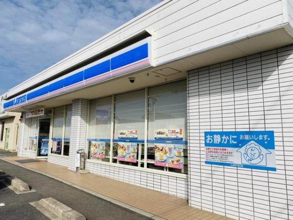 ライツ　ドミールＢ(ローソン平田中ノ島店)