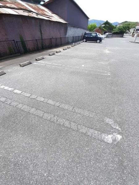 ライツ　ドミールＢ