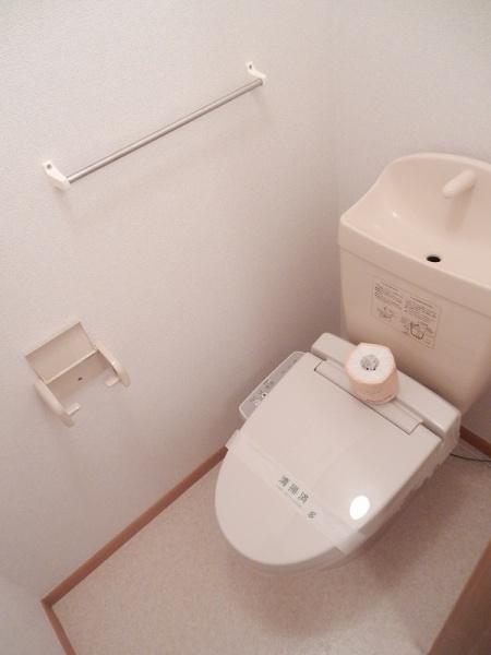 ヴィラ　チェリーブロッサムＡ