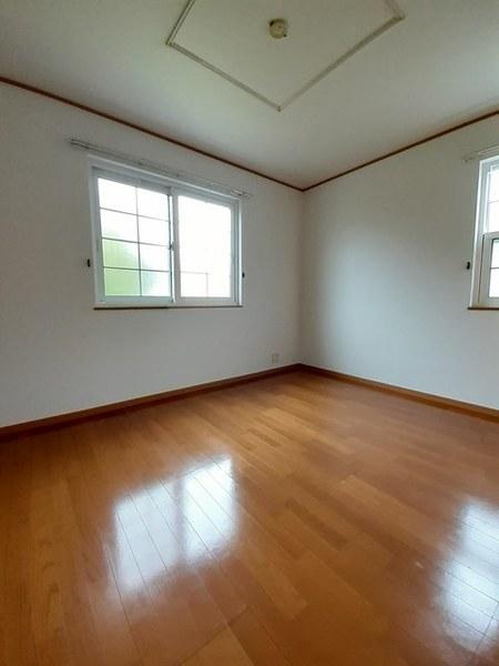 メゾン・プラシードＣ