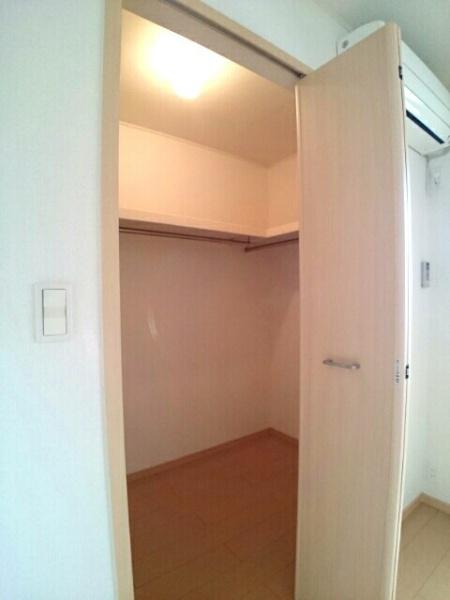 コンヴィスタ　Ｂ