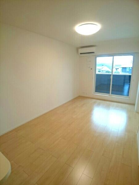 テルミアースメゾン　セカンドＢ