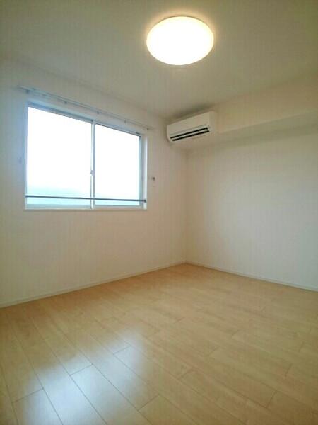 テルミアースメゾン　セカンドＢ