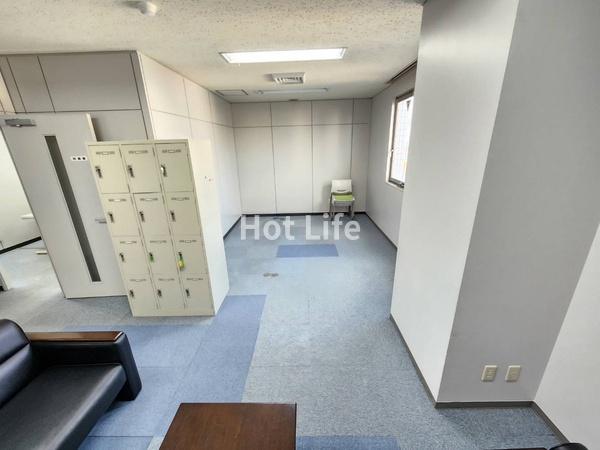 都城市平江町の事務所