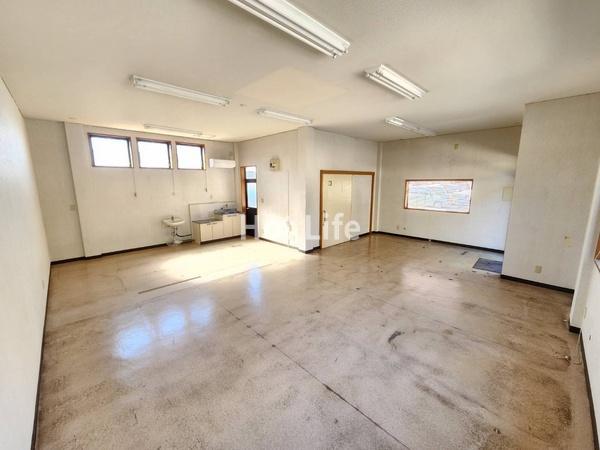 都城市姫城町の事務所