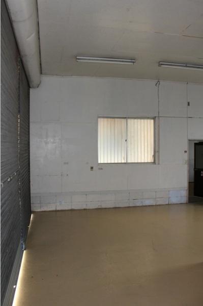 都城市神之山町の店舗（一戸建）