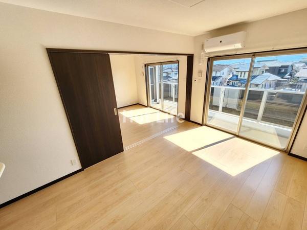 都城市若葉町のアパート
