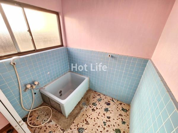 津曲貸家(郡元町)B棟(バス)