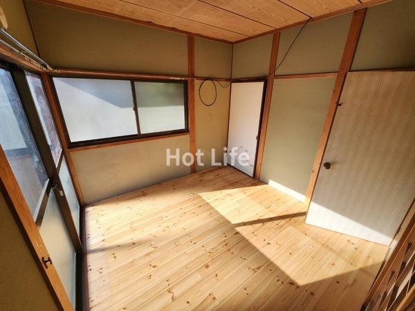 津曲貸家(郡元町)B棟(洋室)