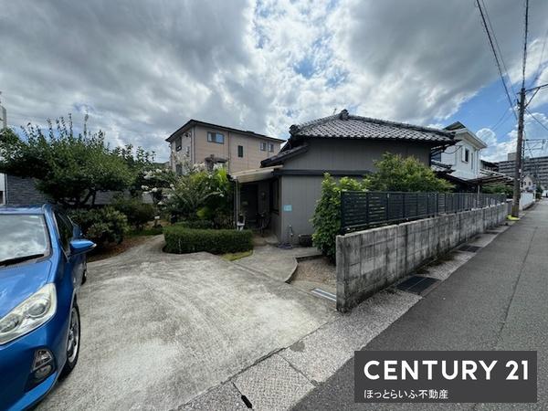 庭木あふれる大正物件　大橋町