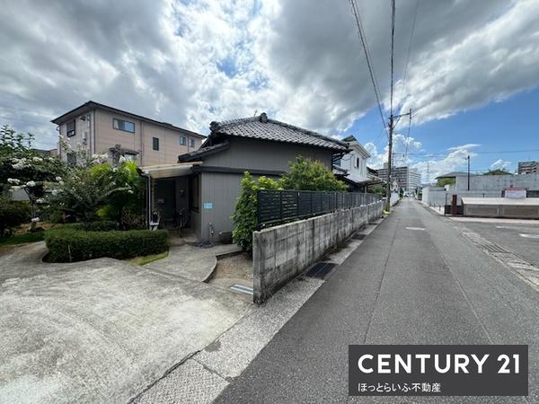 庭木あふれる大正物件　大橋町