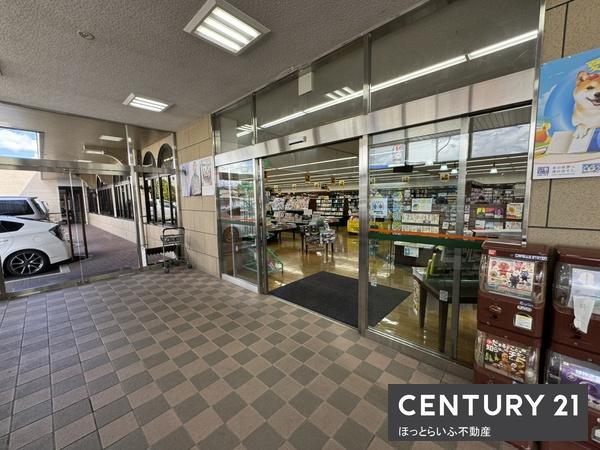 田中書店内　川東店舗