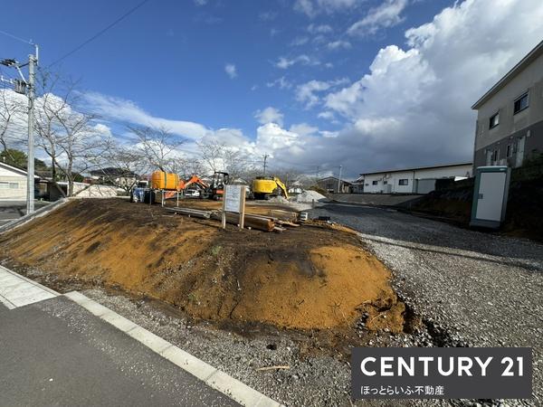 桜咲く通りでお店を始めませんか(その他)
