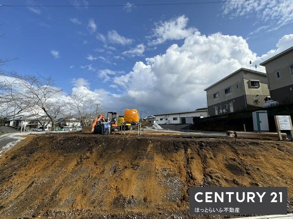 桜咲く通りでお店を始めませんか(その他)