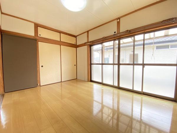 コスモスハウス