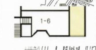 壱番街ビル階段下店舗