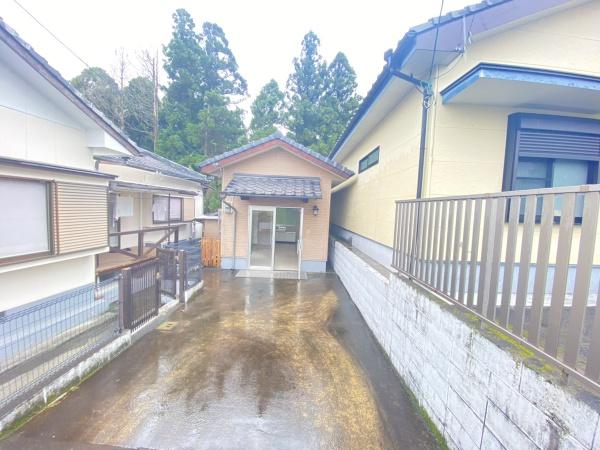 都城市大岩田町の店舗（一戸建）