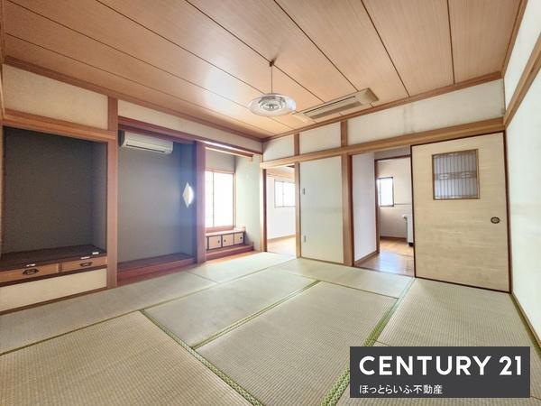 大王町西村貸家