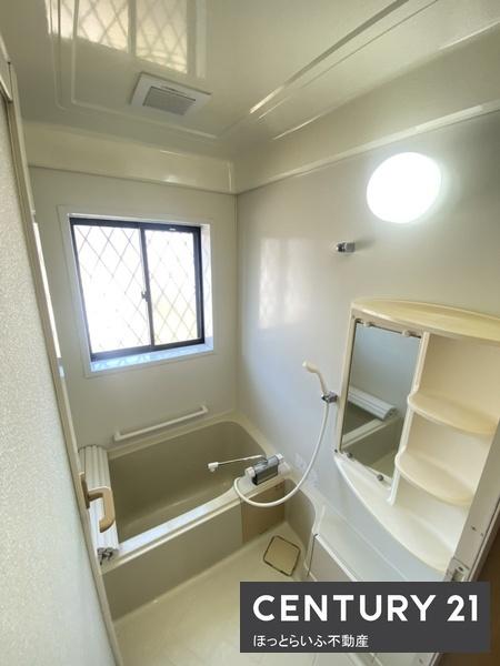 光神植木貸家(リビング)