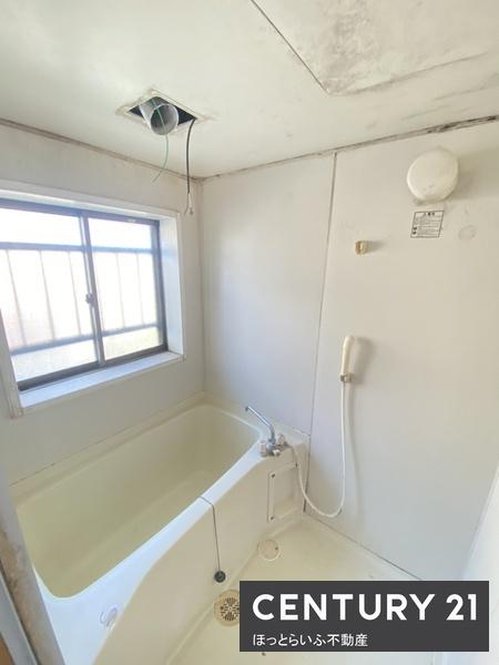 内枦保貸家(高木2)(洋室)