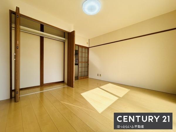 津曲マンション