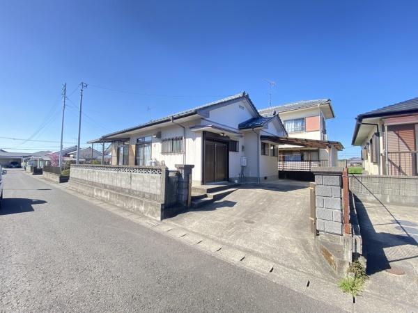 三股R7