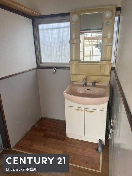 都城市郡元町の貸家