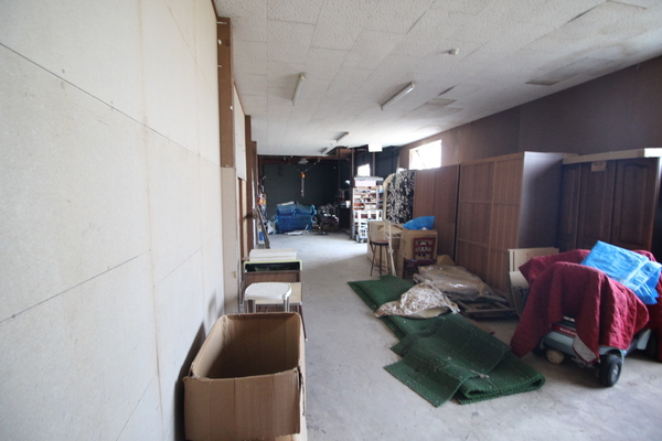 都城市山之口町花木の倉庫