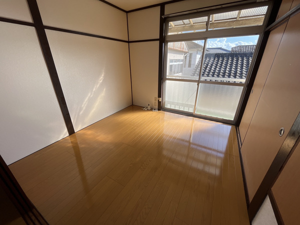 都城市大王町のアパート