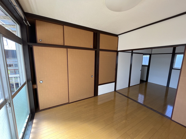 都城市大王町のアパート