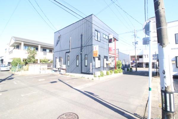 都城市南鷹尾町の店舗（建物一部）