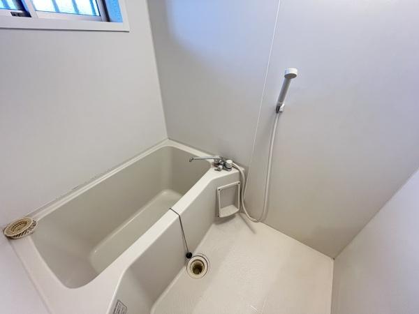 ラ・メール吉尾A