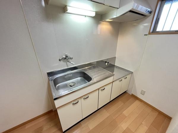 ラ・メール吉尾A