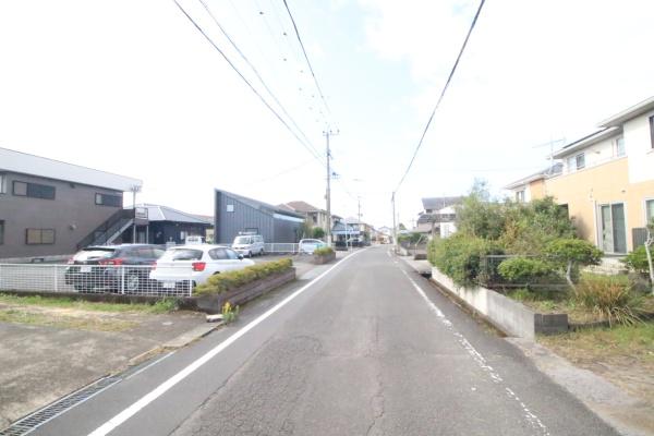 都城市妻ケ丘町のアパート