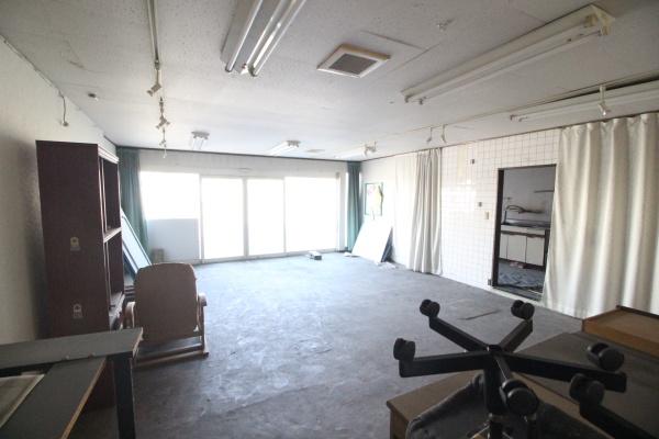 都城市前田町の店舗（建物一部）
