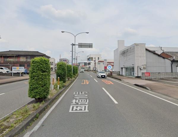 都城市前田町の店舗（建物一部）