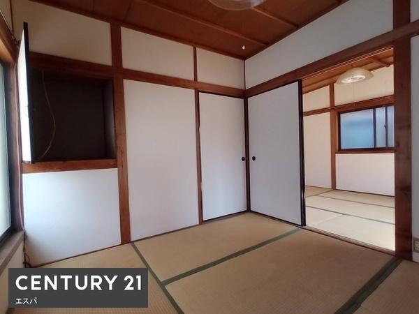 寝屋川市日新町の貸家