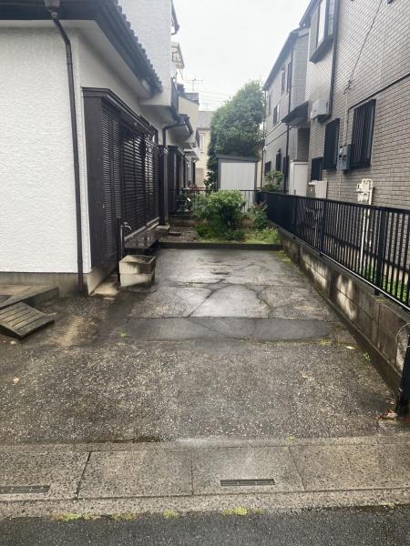 上尾向山貸家