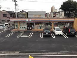 サンリット・ガ-デンA(セブンイレブン桶川東1丁目店)