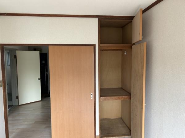 マンション新井