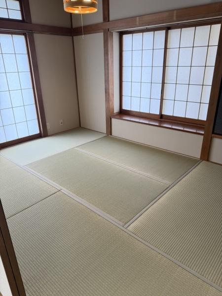 鴻巣箕田貸家
